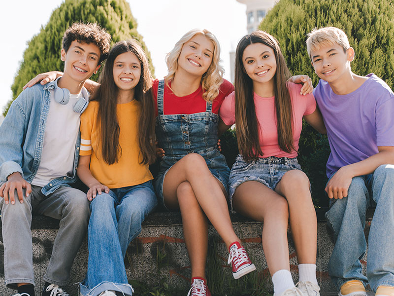 VanWest College English for Youth