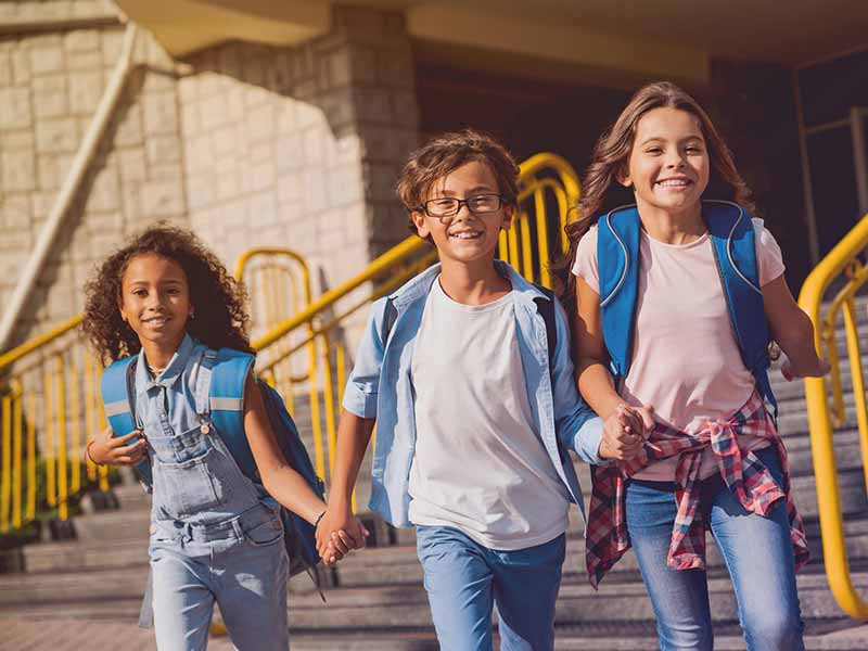 vanwest-college-small-kids-2027 VanWest College English for Kids